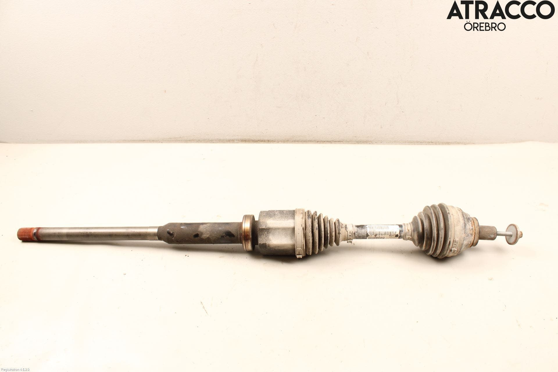 Volvo V70 08-13 Drivaxel Fram Höger