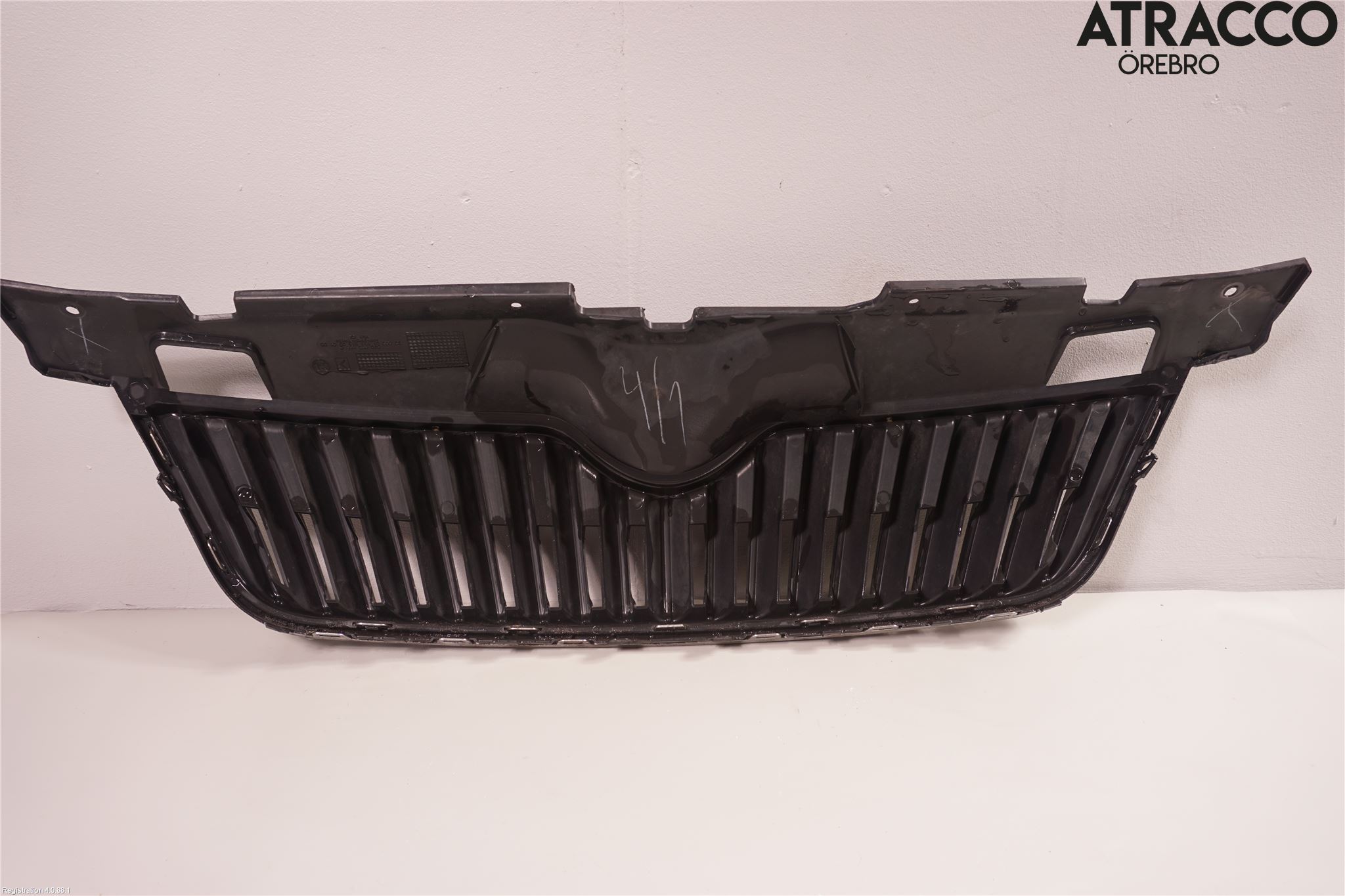 Skoda FABIA 07-14 Grill Komp