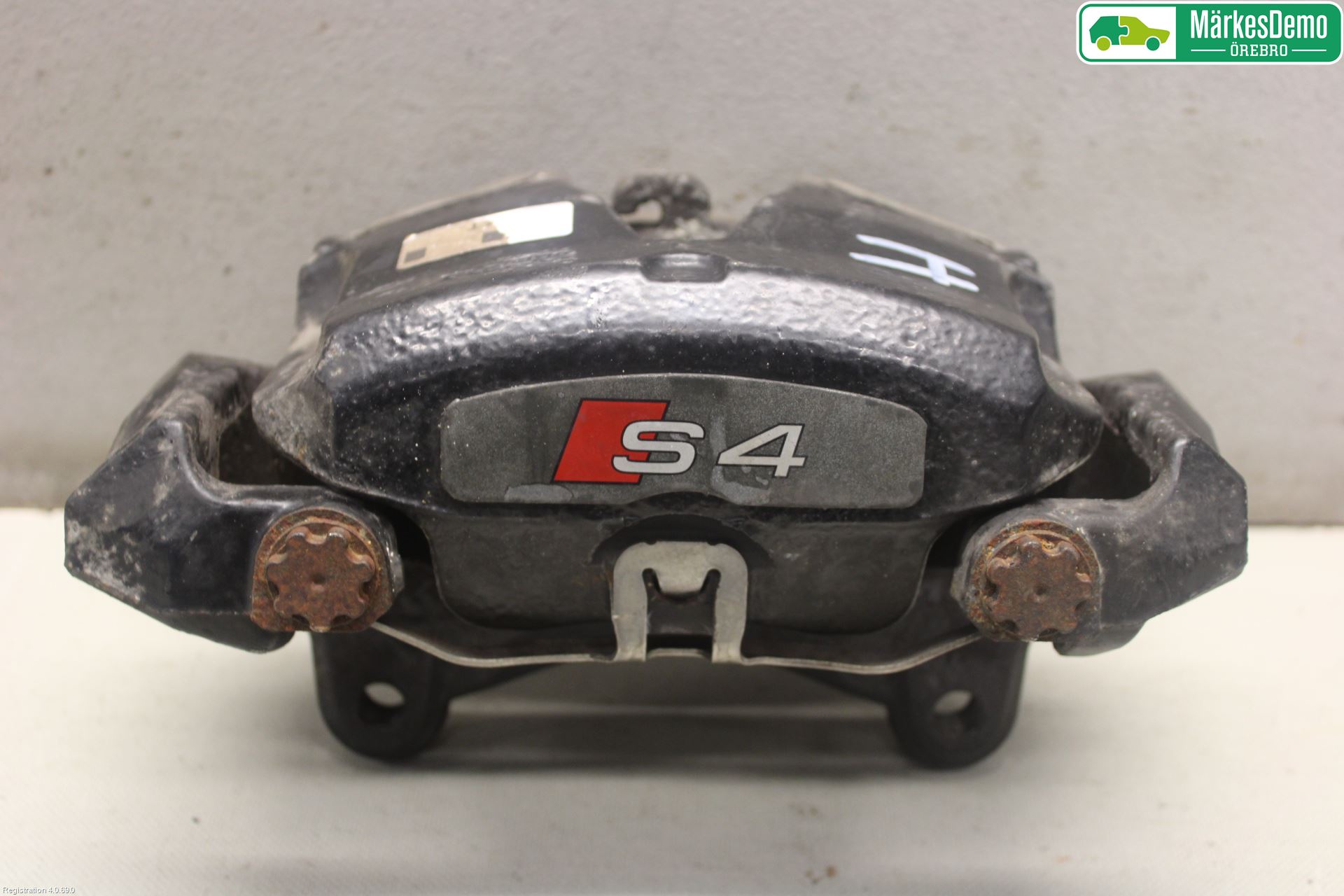 Audi A4/S4 08-11 Bromsok Fram Höger