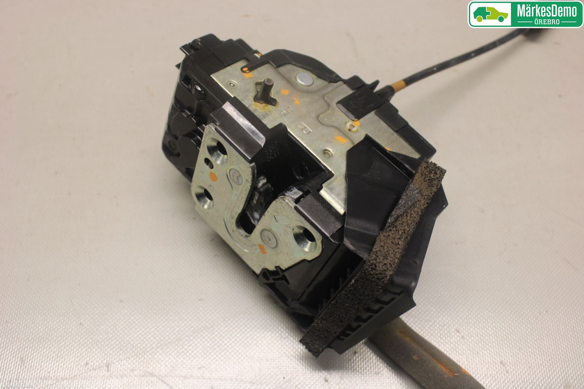 Nissan JUKE 14-19 Låskista-Dörrlås