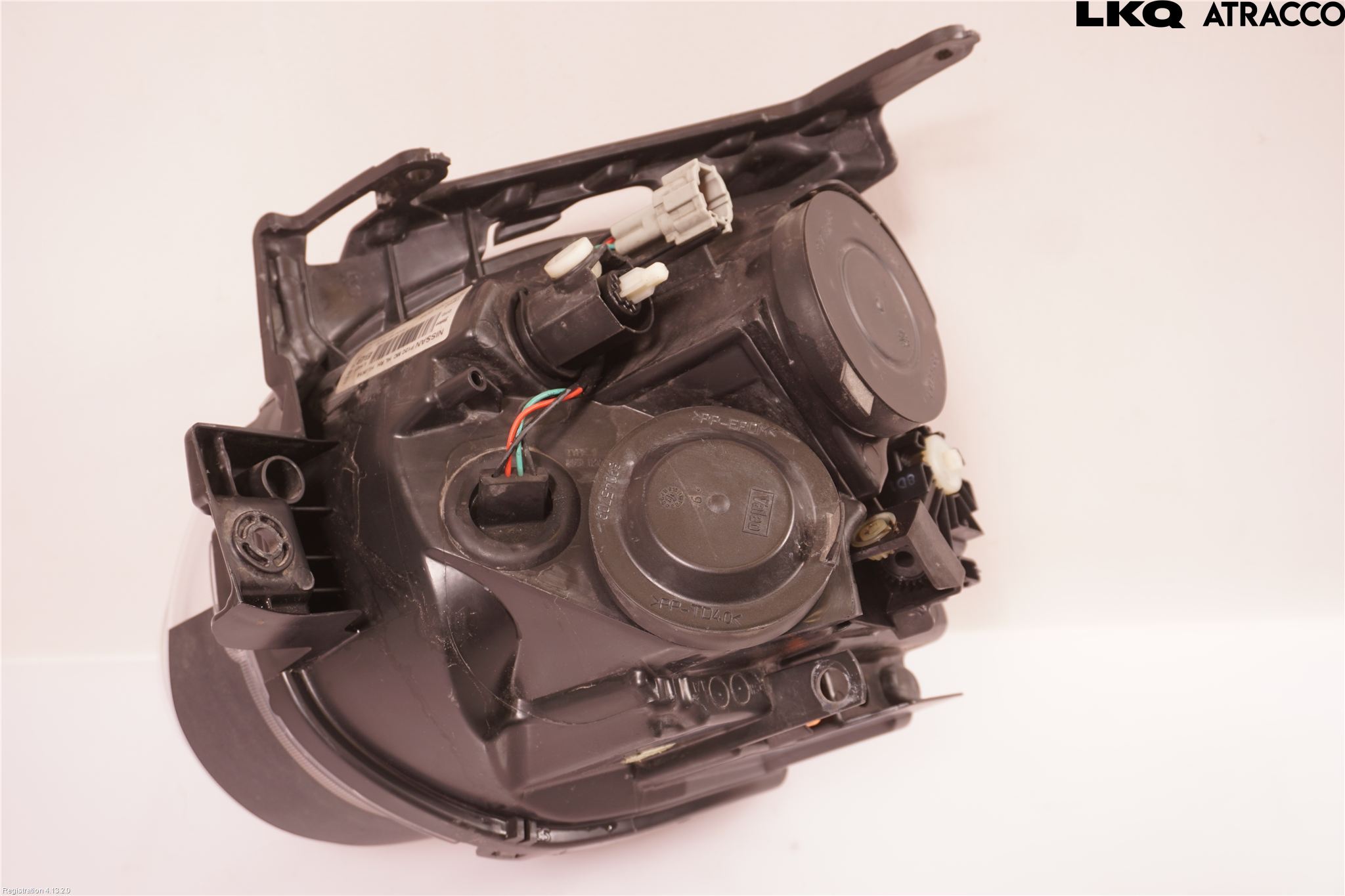 Nissan JUKE 14-19 Strålkastare Höger