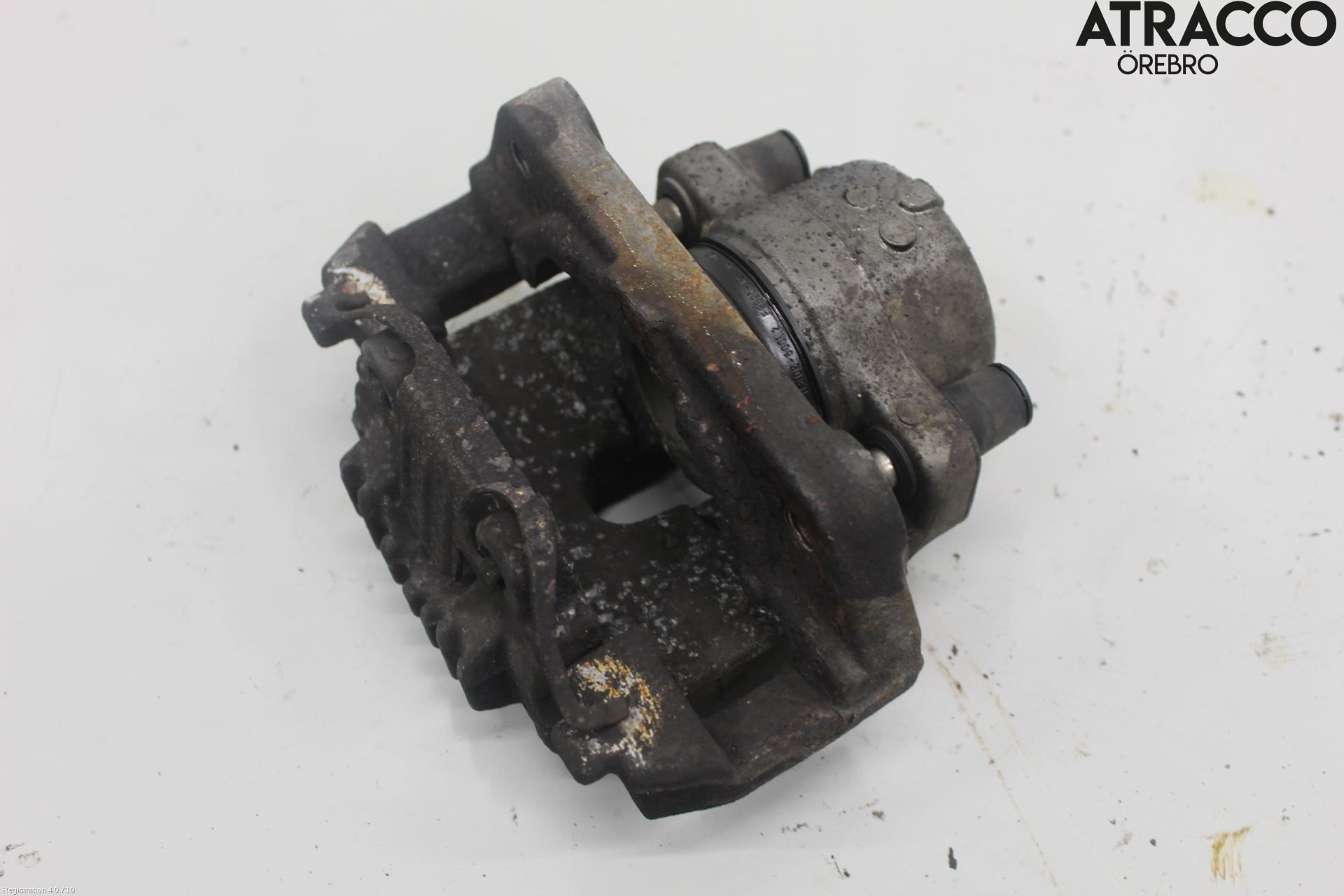 BMW 5 E60/61 Sed/Tou 02-10 Bromsok Fram Höger