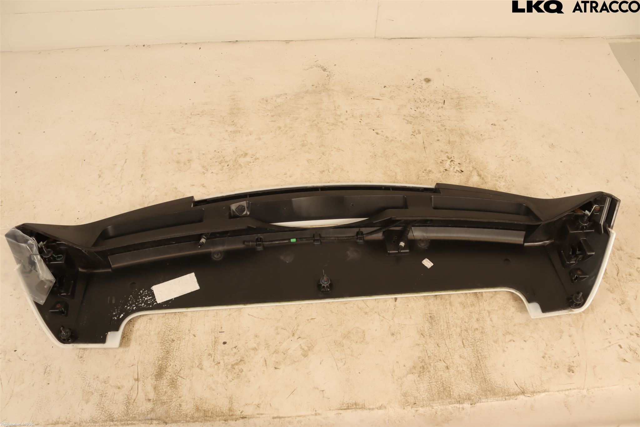 Landrover LAND ROVER DISCOVERY 5 16->> Spoiler Baklucka
