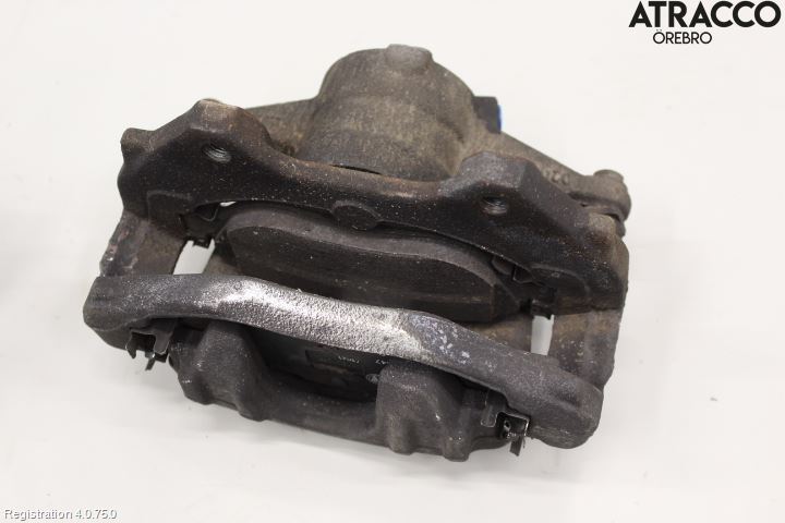 Fiat TIPO/CROSS 16- Bromsok Fram Höger