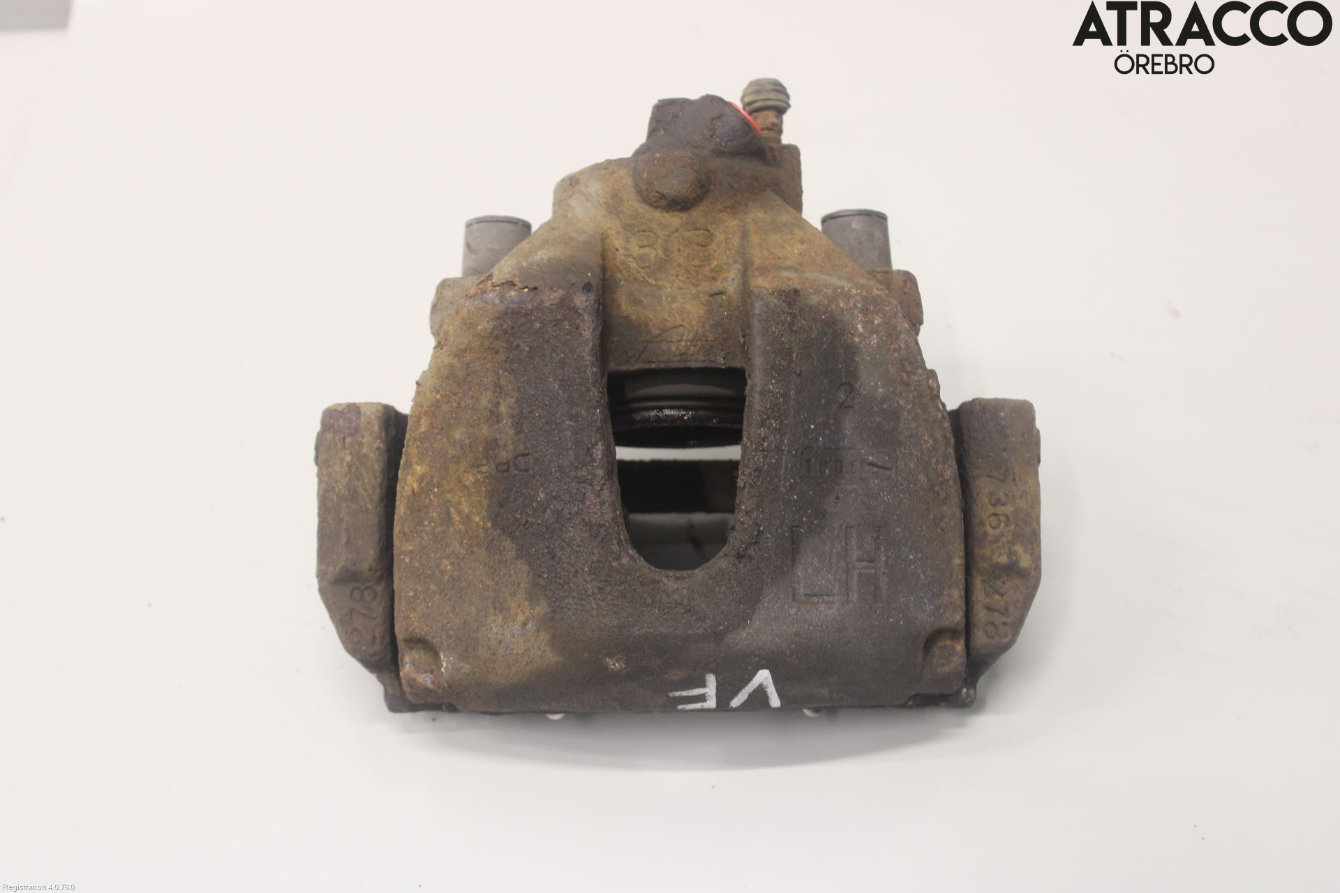 Ford FOCUS     04-07 Bromsok Fram Vänster