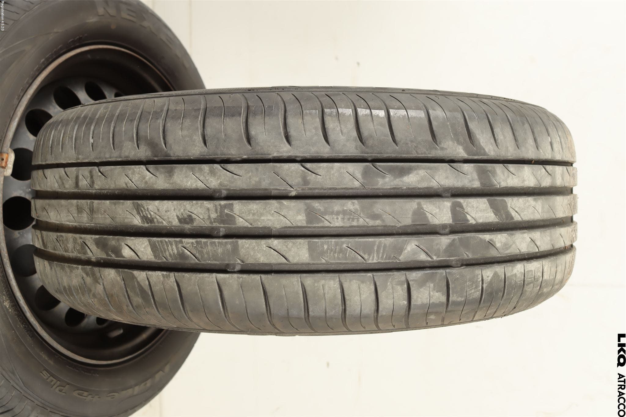 Peugeot 2008 13-20 Sommardäck Plåtfälg 4St