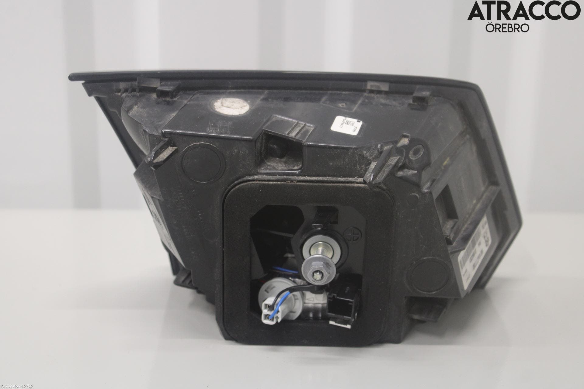 Peugeot 3008 17-24 Bakljus Lucka Hö