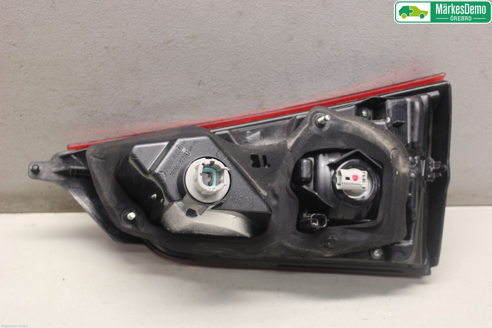 Nissan QASHQAI 14-17 Bakljus Lucka Vä