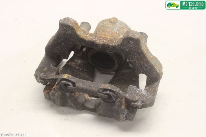 Fiat DOBLO CARGO Bromsok Fram Höger