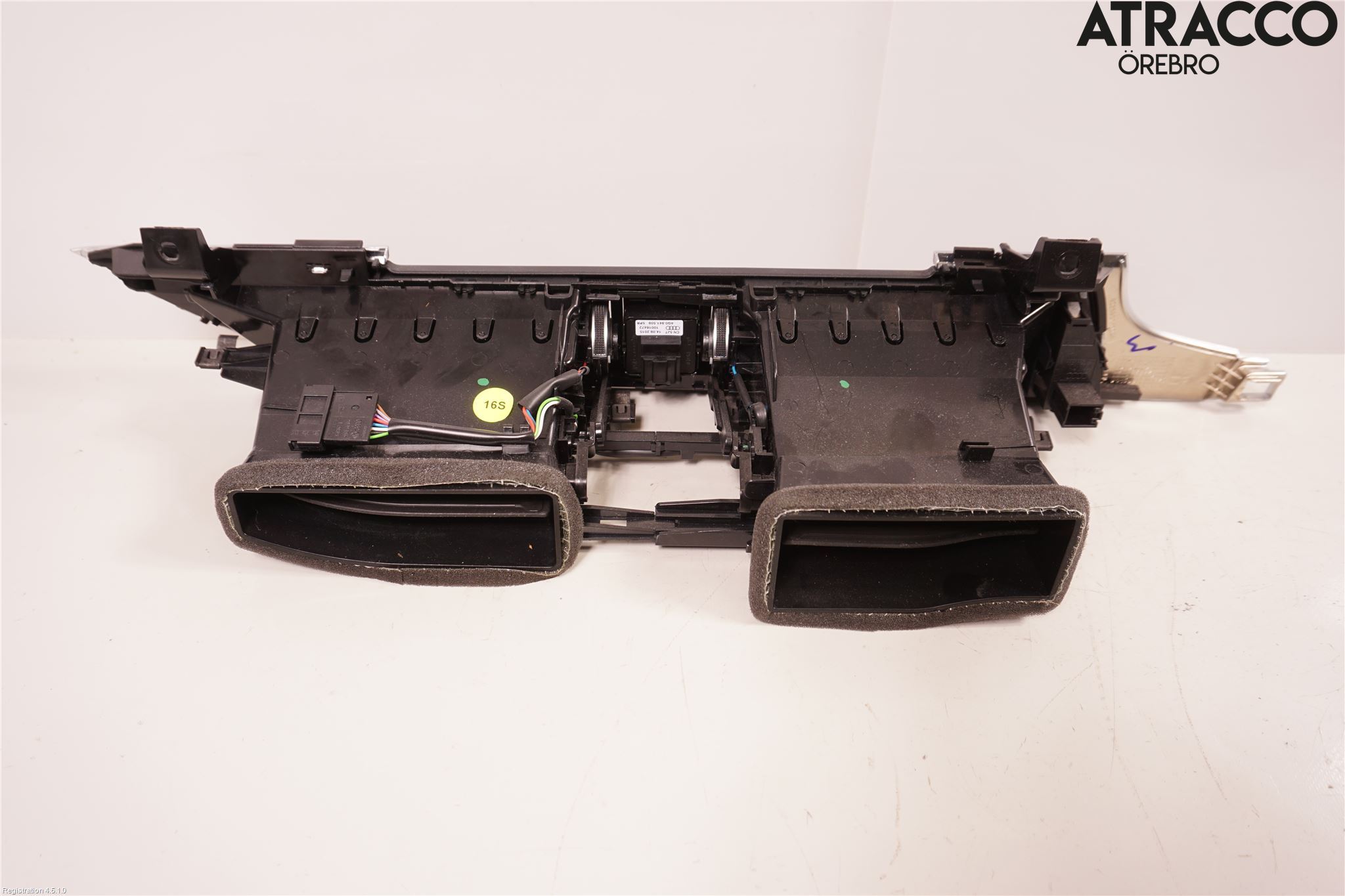 Audi A7/S7 4G 11-17 Defrosterkanal-Munstycke