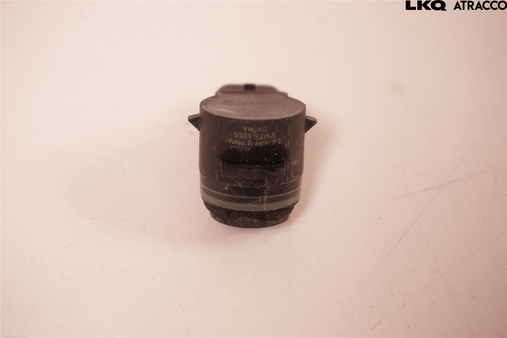 Volkswagen VW PASSAT 15-19 Parkeringshjälp Frontsensor