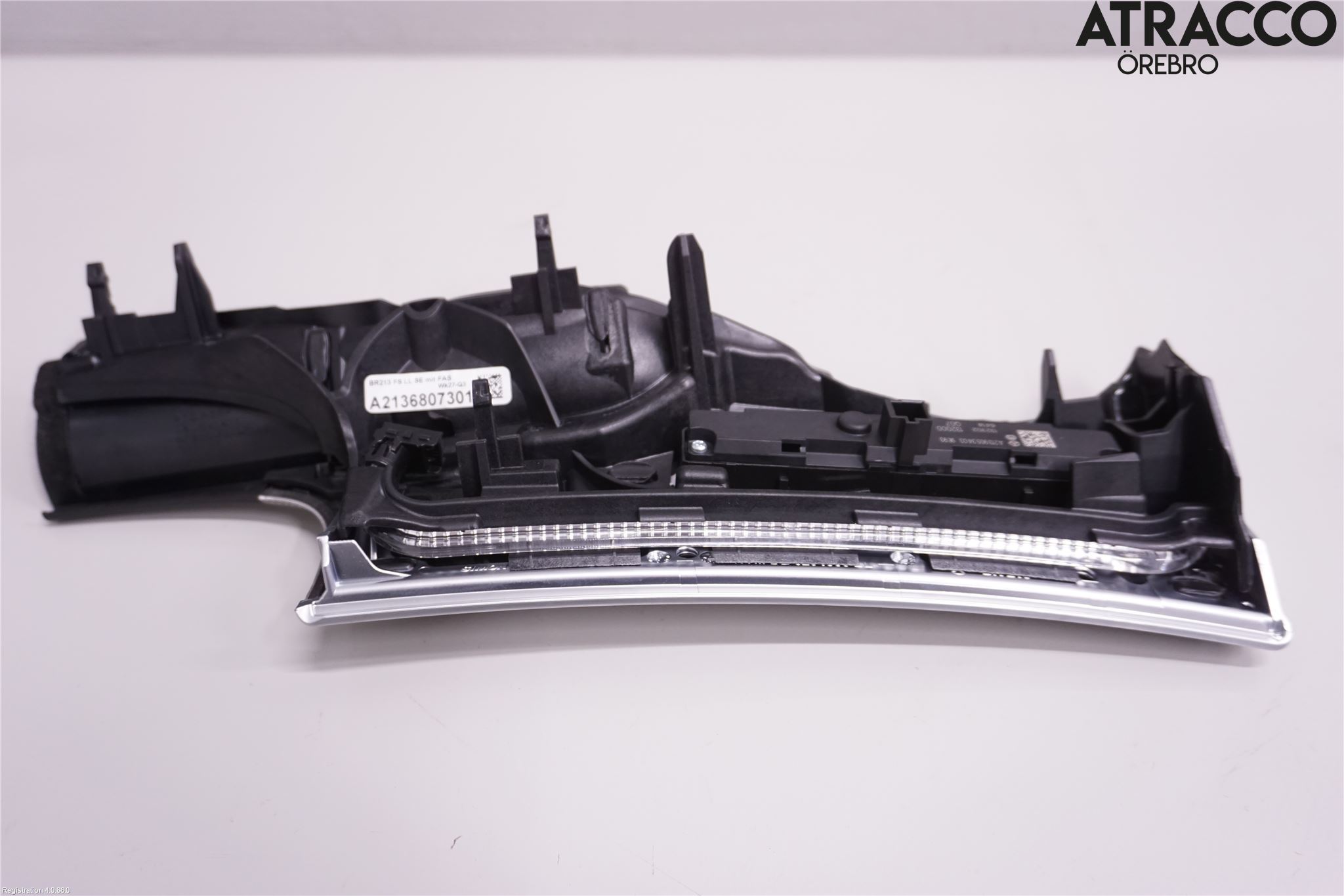 Mercedes-Benz MB E-KLASS (W213) 16-23 Instrumentbräda Inlägg-Dekorlist