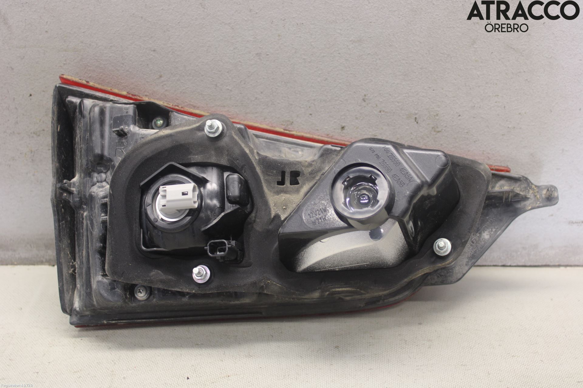 Nissan QASHQAI 14-17 Bakljus Lucka Hö
