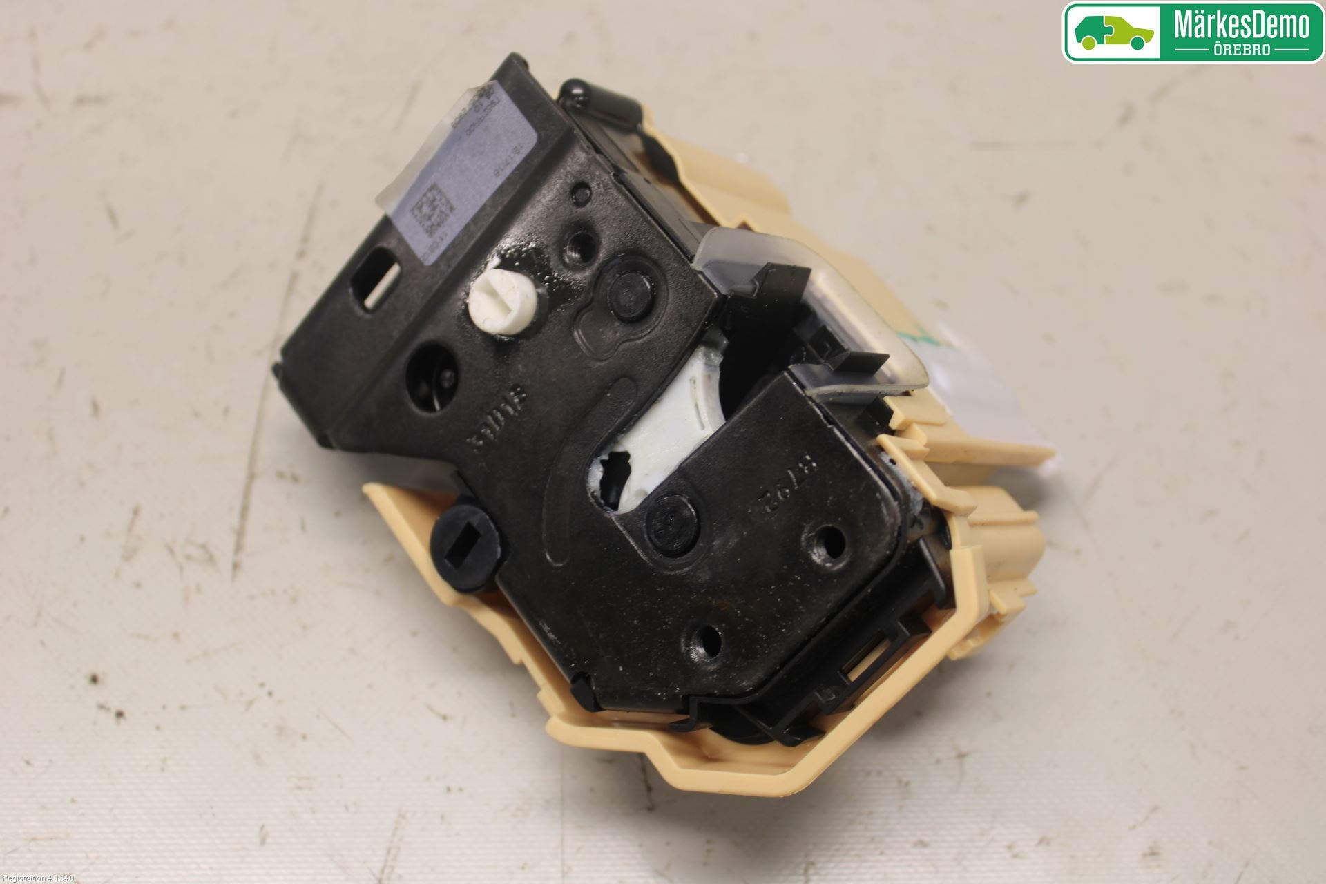 Alfa GIULIA Låskista-Dörrlås