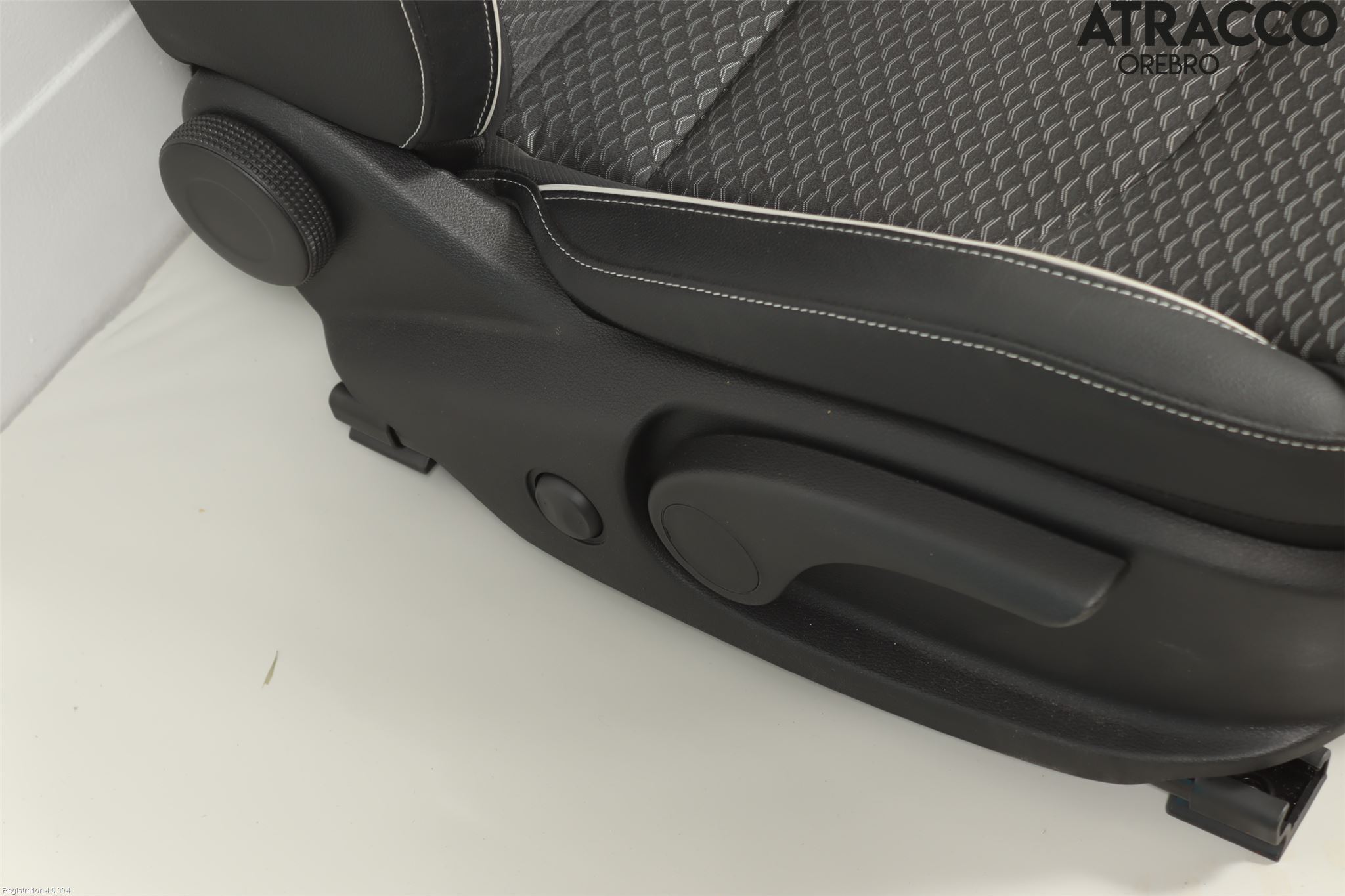 Kia XCEED 19- Inredning Stol Fram Hö