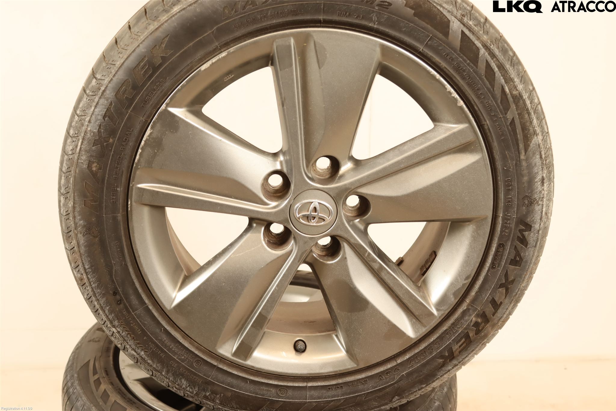 Toyota AVENSIS 09-15 Sommardäck Alumfälg 4St
