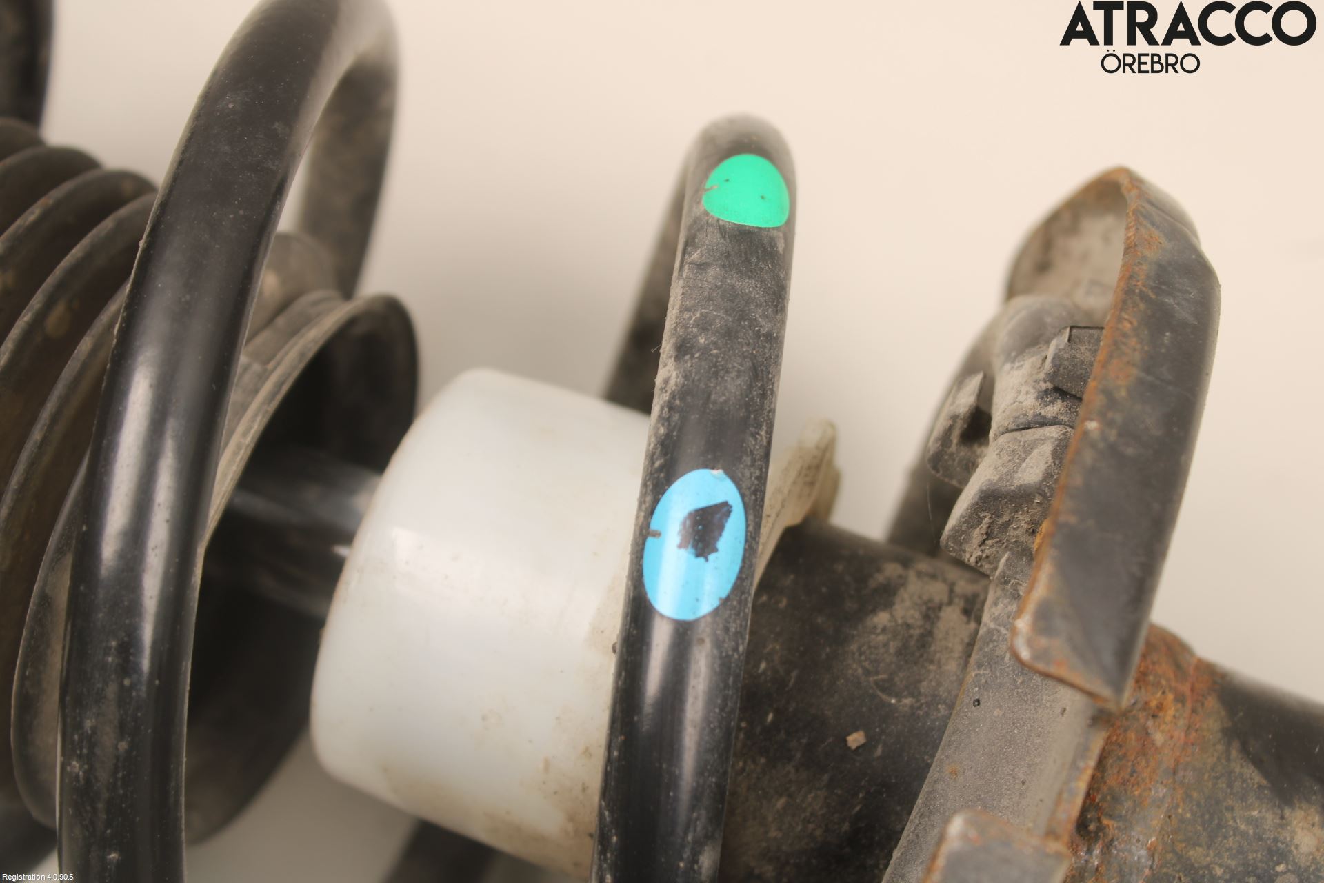 Mazda CX-30 20- Fjäderben Fram Vänster