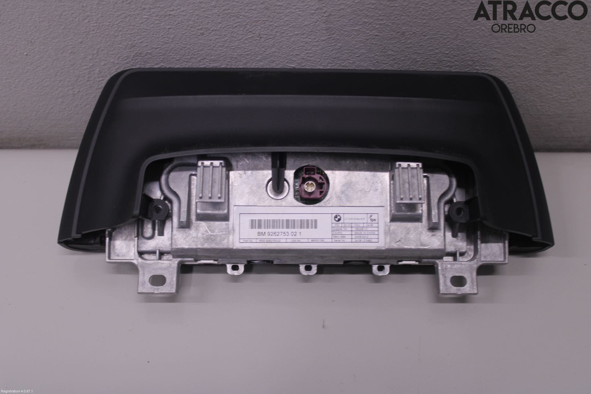 BMW 3 F30/F31/F80 12-19 Bildskärm