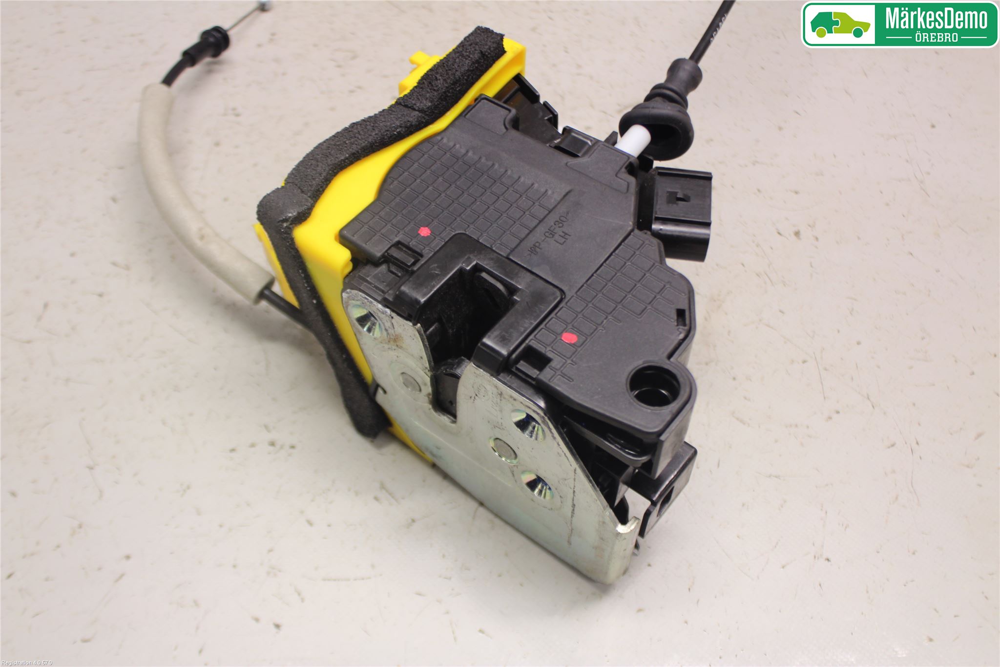 Kia CEED 12-18 Låskista-Dörrlås