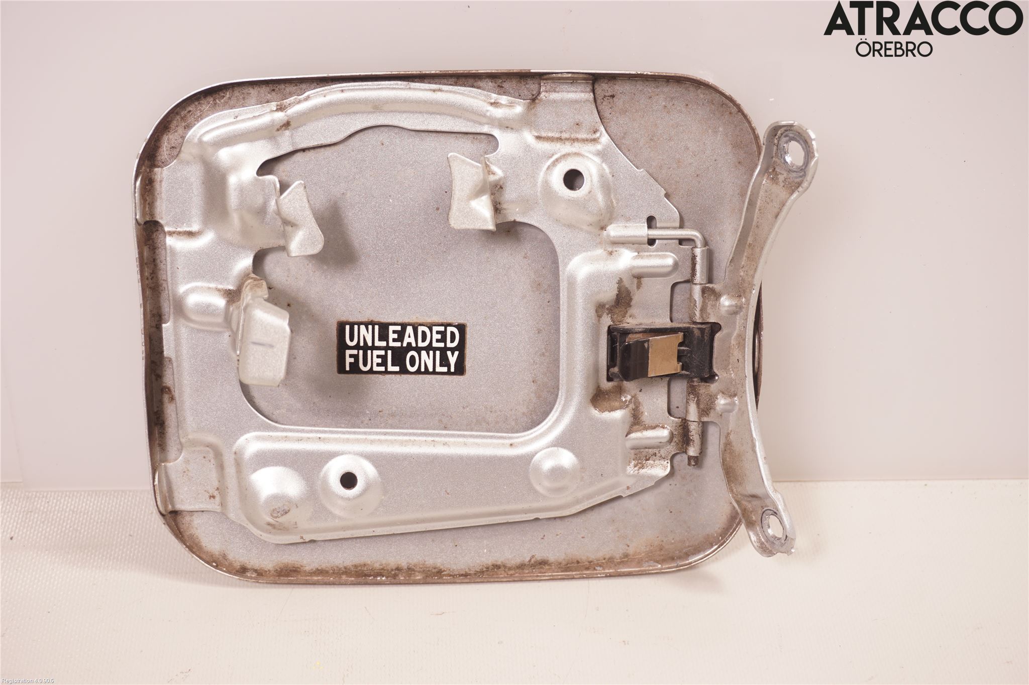 Toyota PRIUS NWH20 04-08 Tanklucka