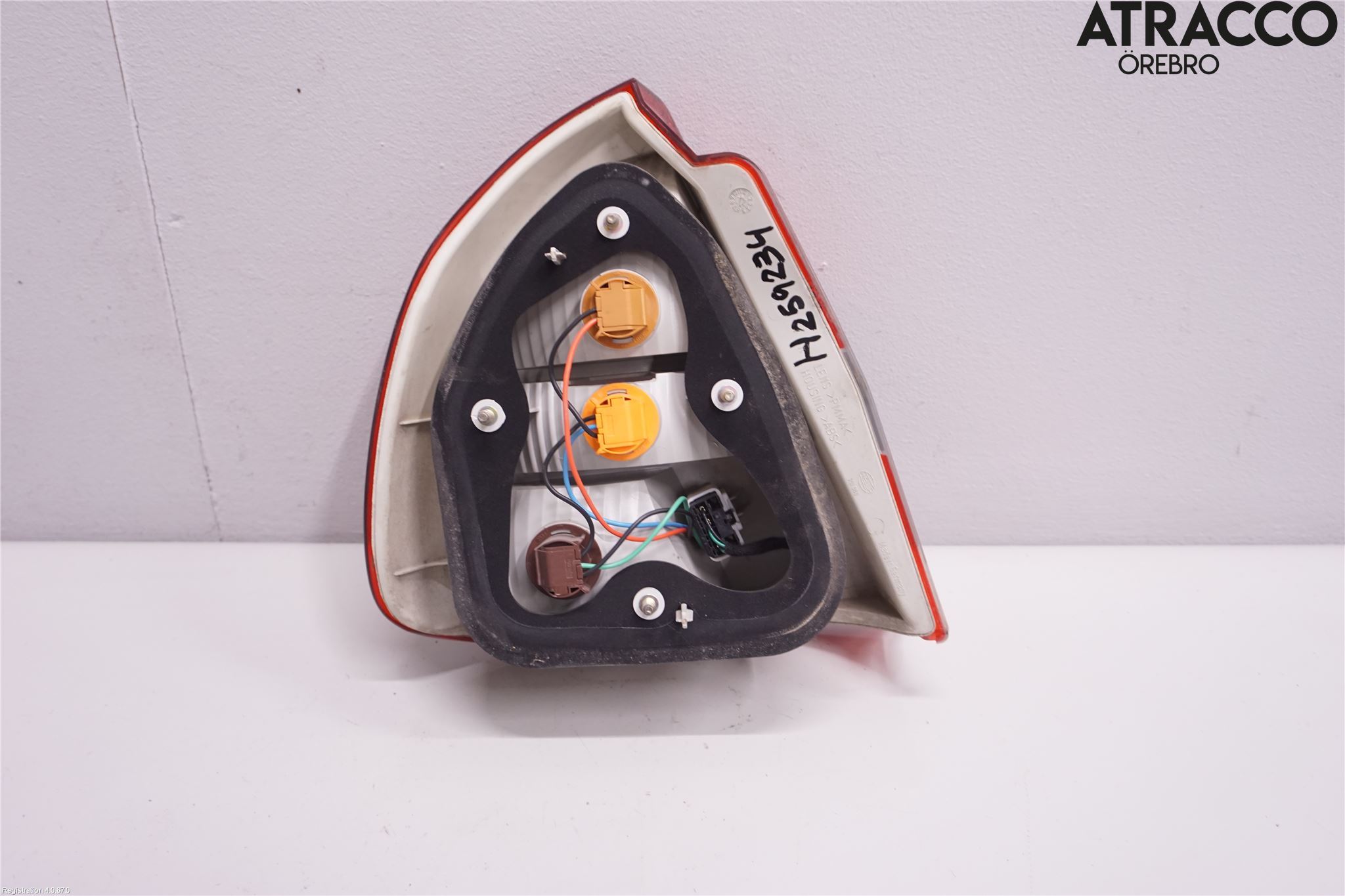 Mitsubishi CARISMA 00-04 Bakljus Höger