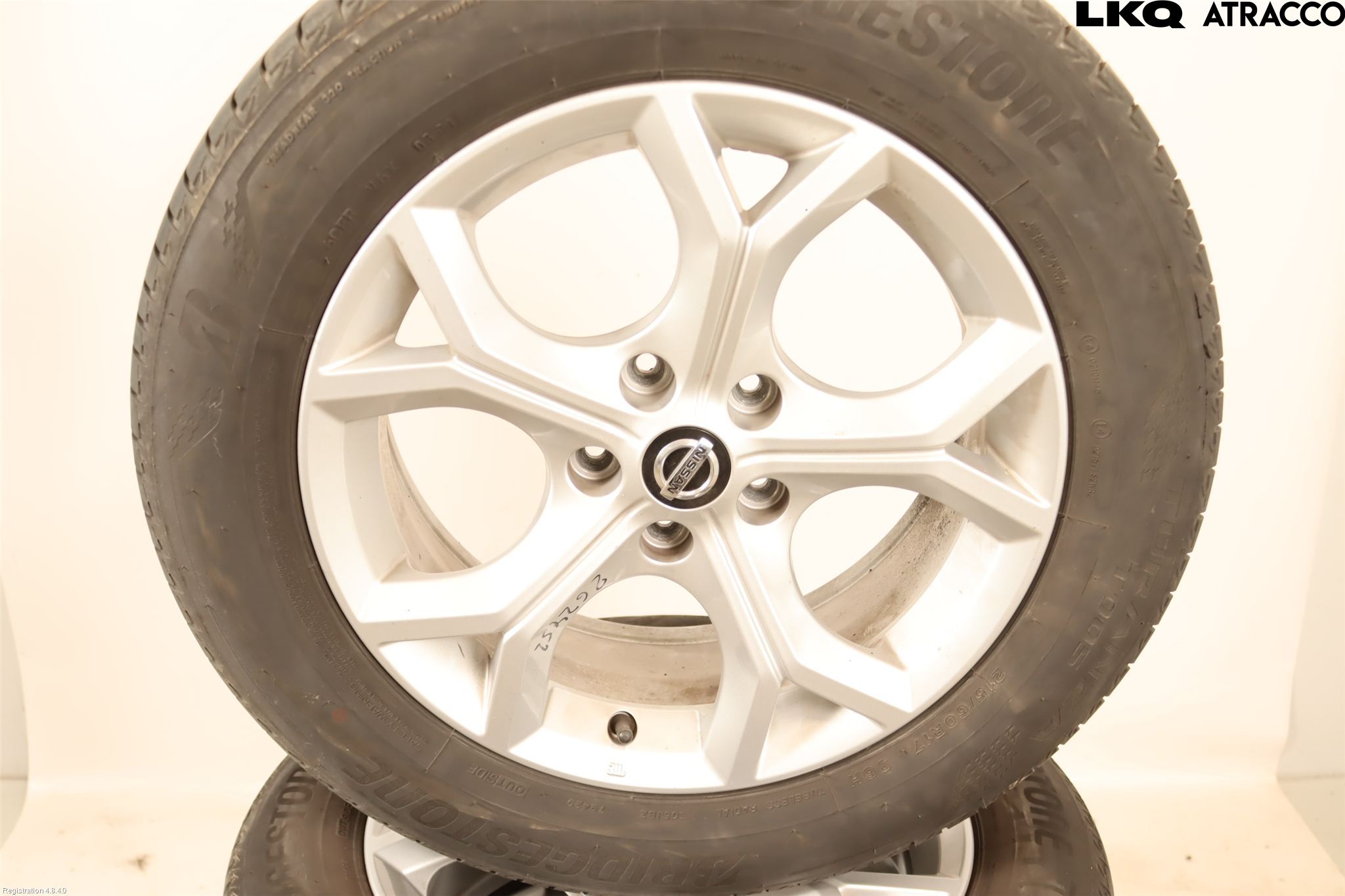 Nissan JUKE 20- Sommardäck Alumfälg 4St