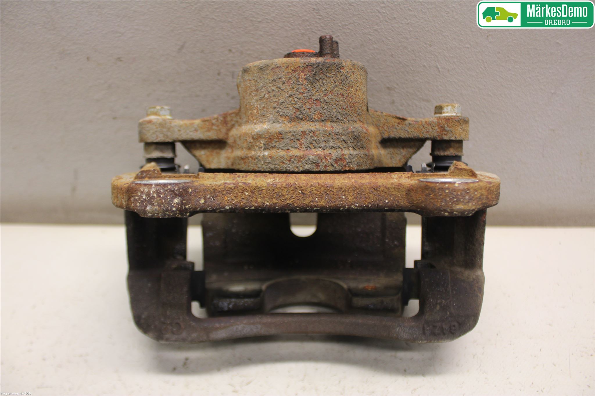 Kia CEED 12-18 Bromsok Fram Vänster