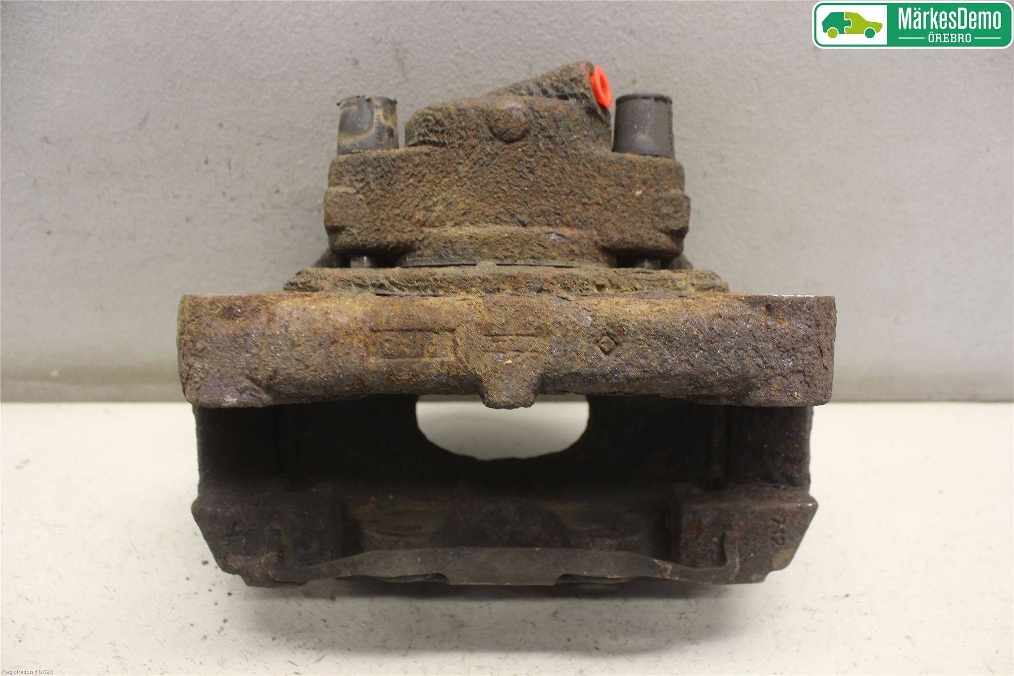 Volkswagen VW TRANSP/CARAVELLE (T5) 04-15 Bromsok Fram Höger
