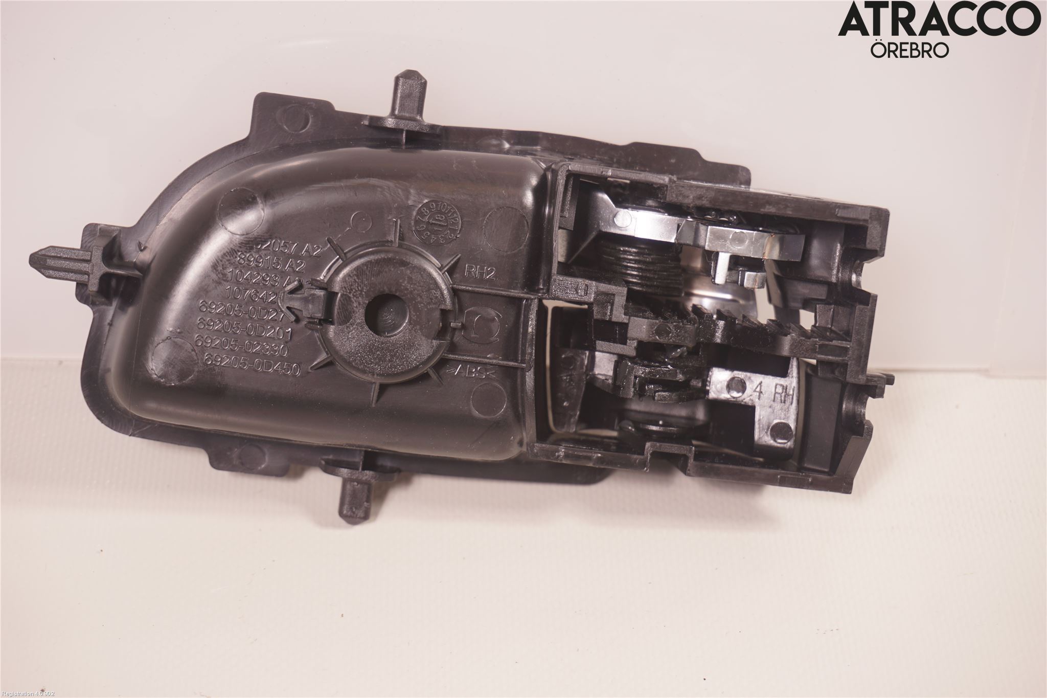 Toyota YARIS XP130 15-20 Dörrhandtag Inre Hö