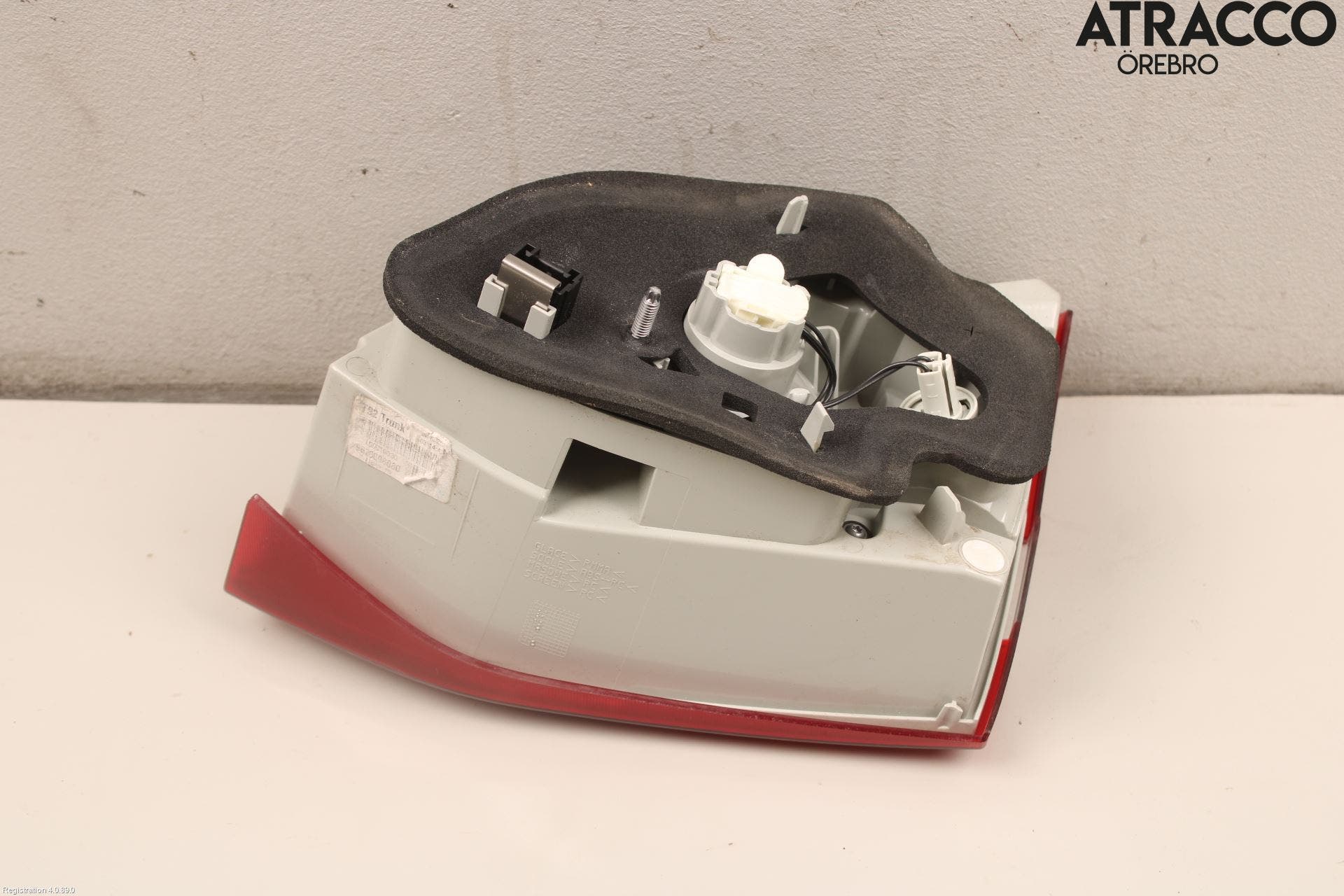 Peugeot 308 14-21 Bakljus Lucka Vä