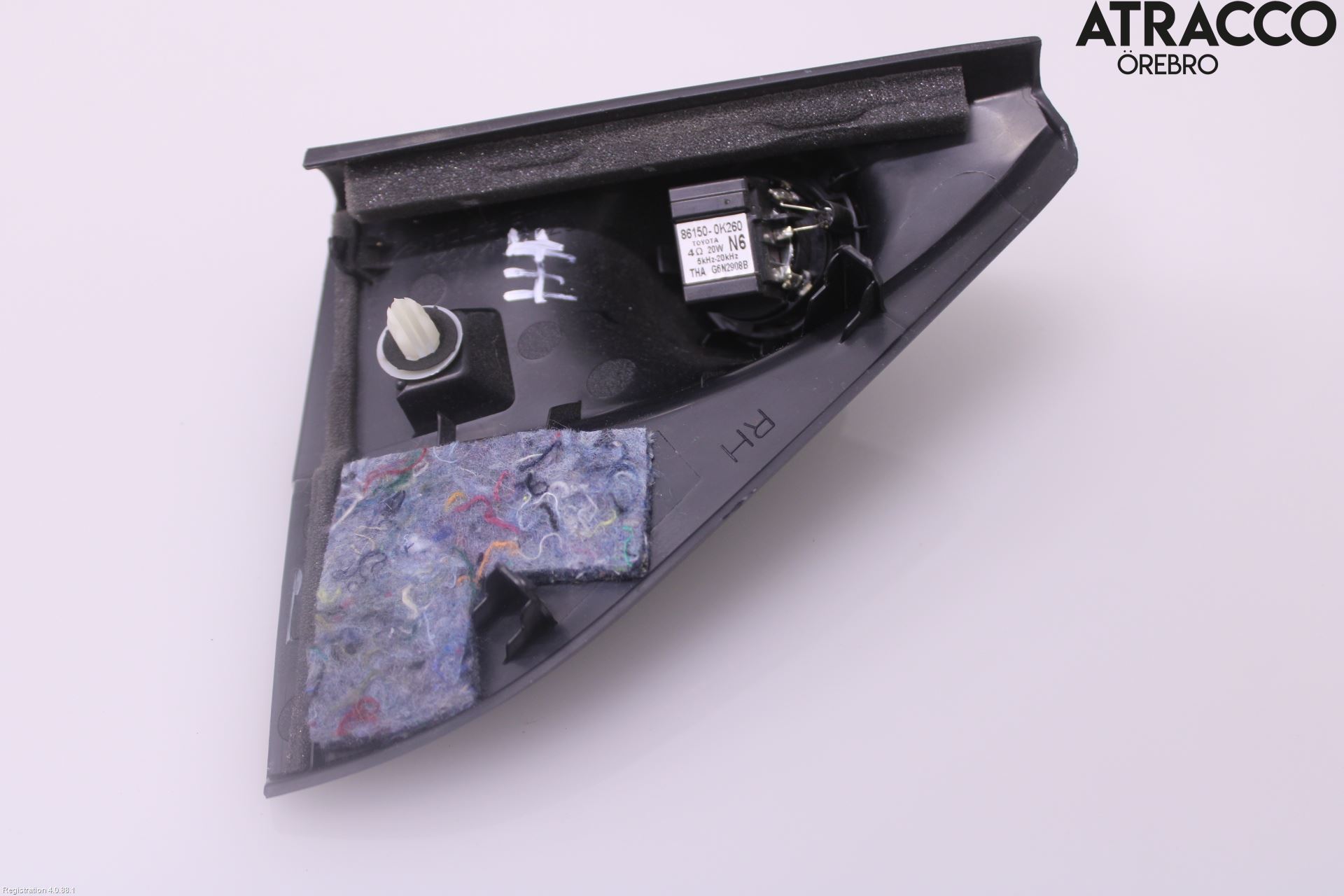 Toyota HILUX 16- Högtalare