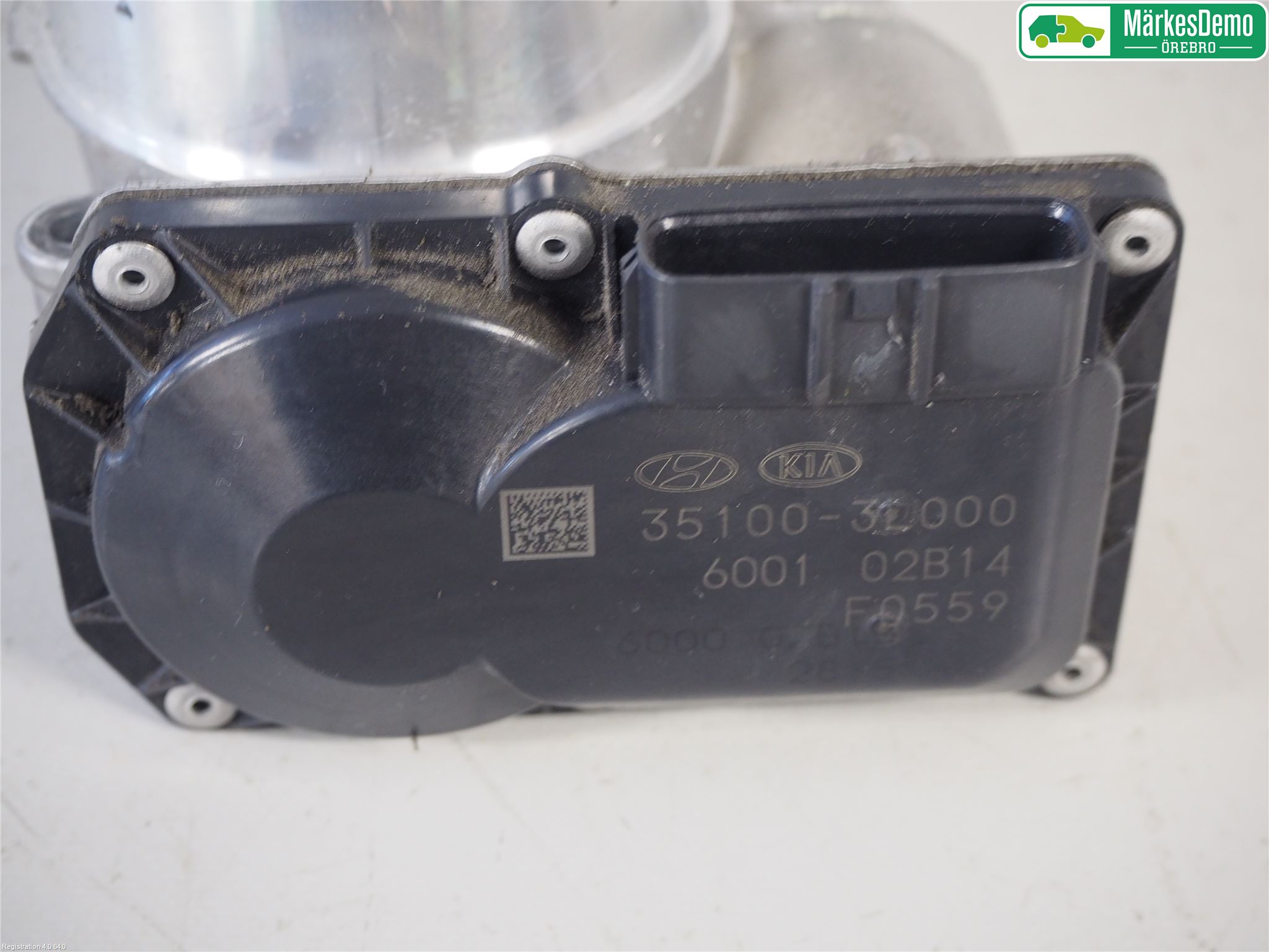 Kia STINGER 18- Injspjällhus