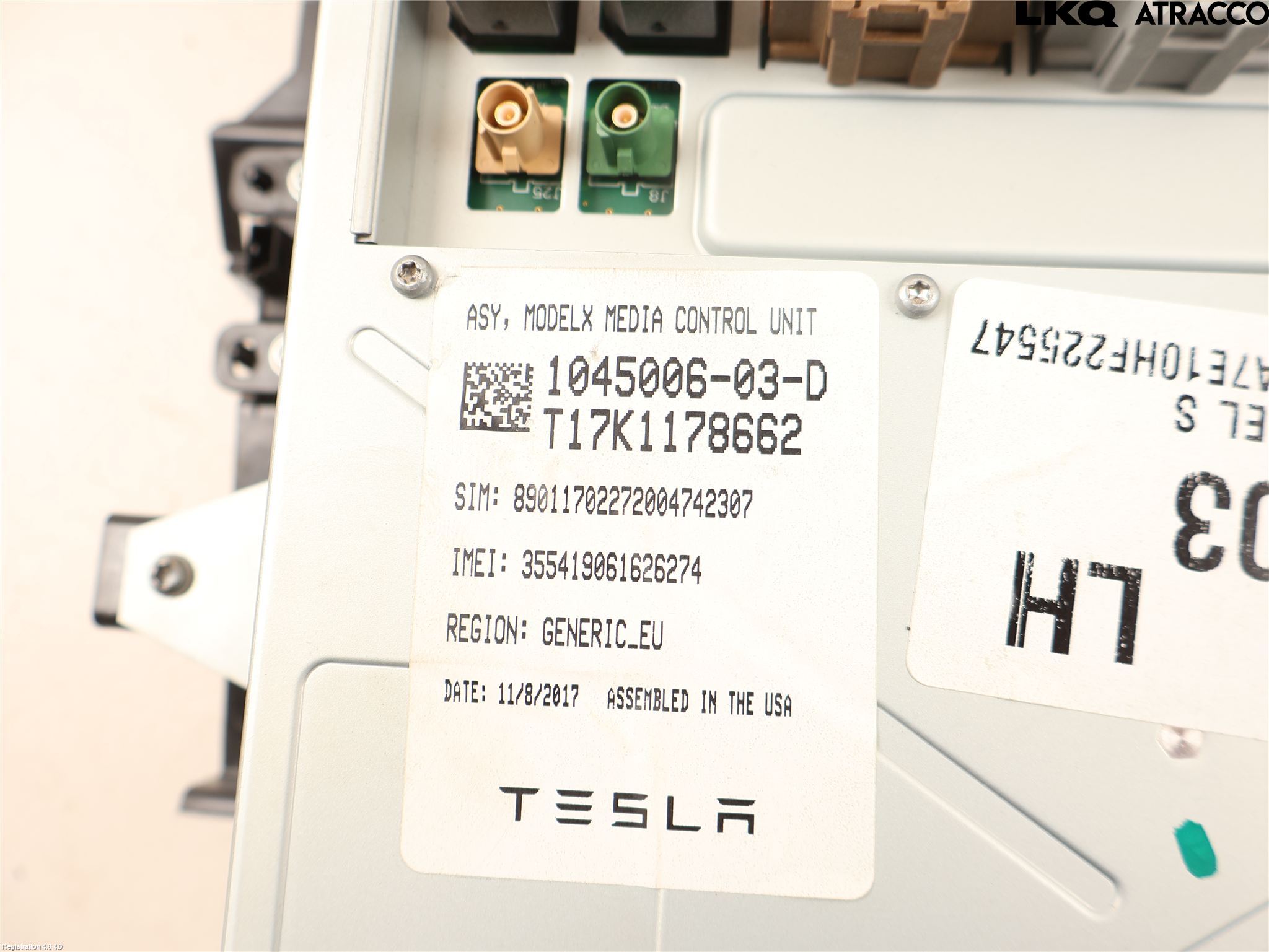 Tesla MODEL S 13- Bildskärm