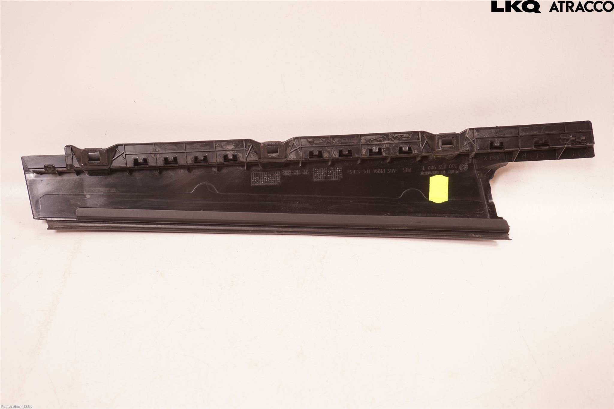 Volkswagen VW PASSAT 20-24 Dörr Dekorlist Bak Hö