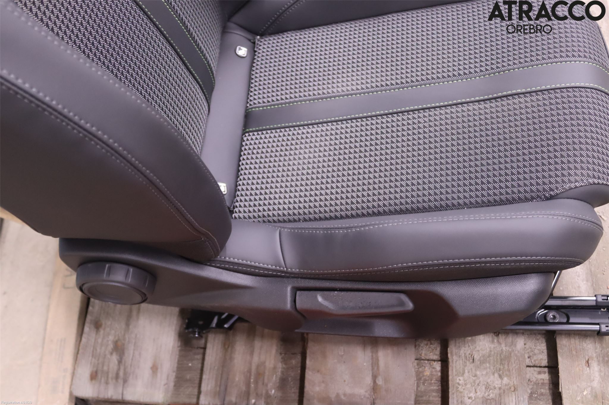Peugeot 208/E-208 20- Inredning Stol Fram Hö
