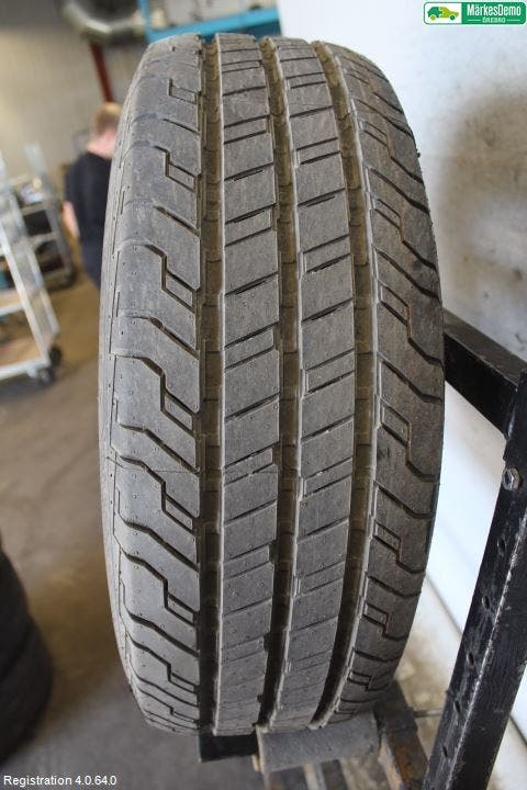 Peugeot EXPERT/E-EXPERT 17- Sommardäck Med Fälg