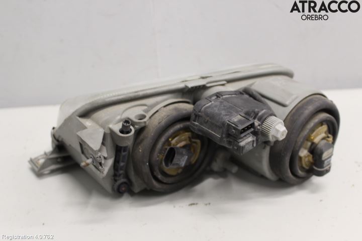 Alfa GTV Strålkastare Höger