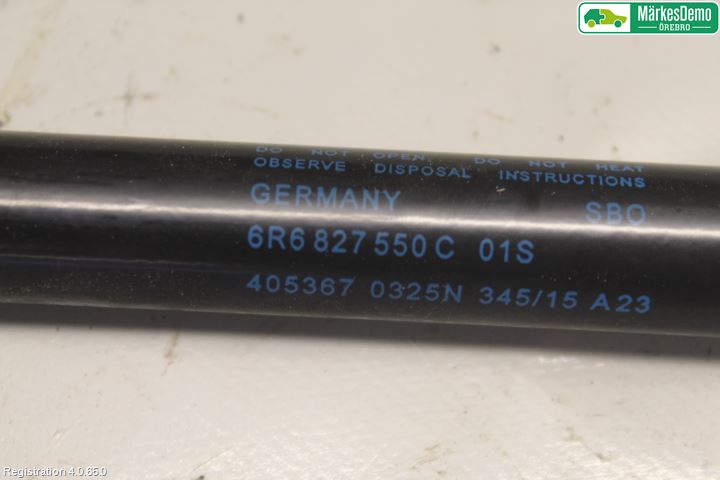 Volkswagen VW POLO 10-17 Gasfjäder Baklucka