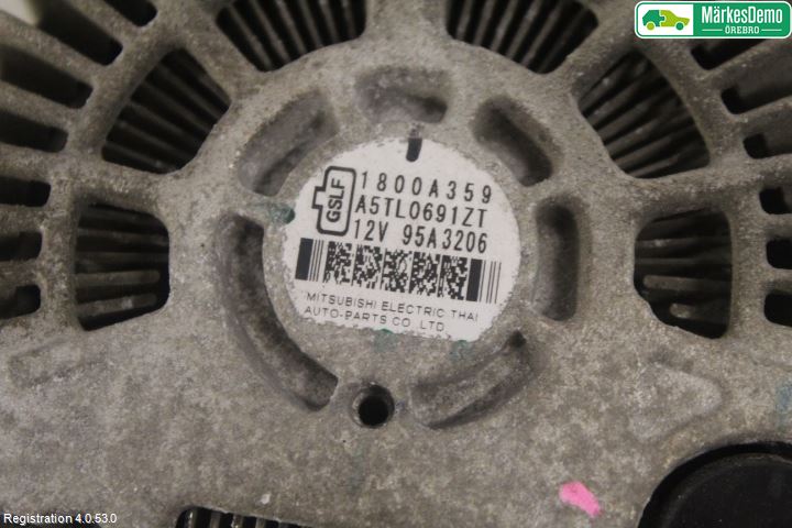 Mitsubishi SPACE STAR 13- Generator