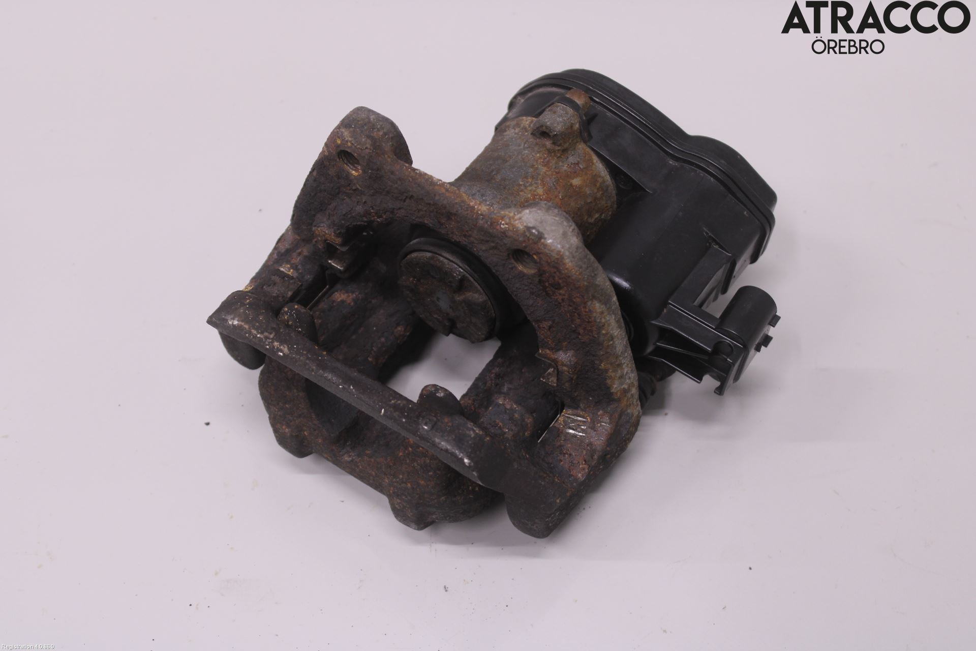 BMW 5 F10/F11/F18 09-17 Bromsok Bak Vänster