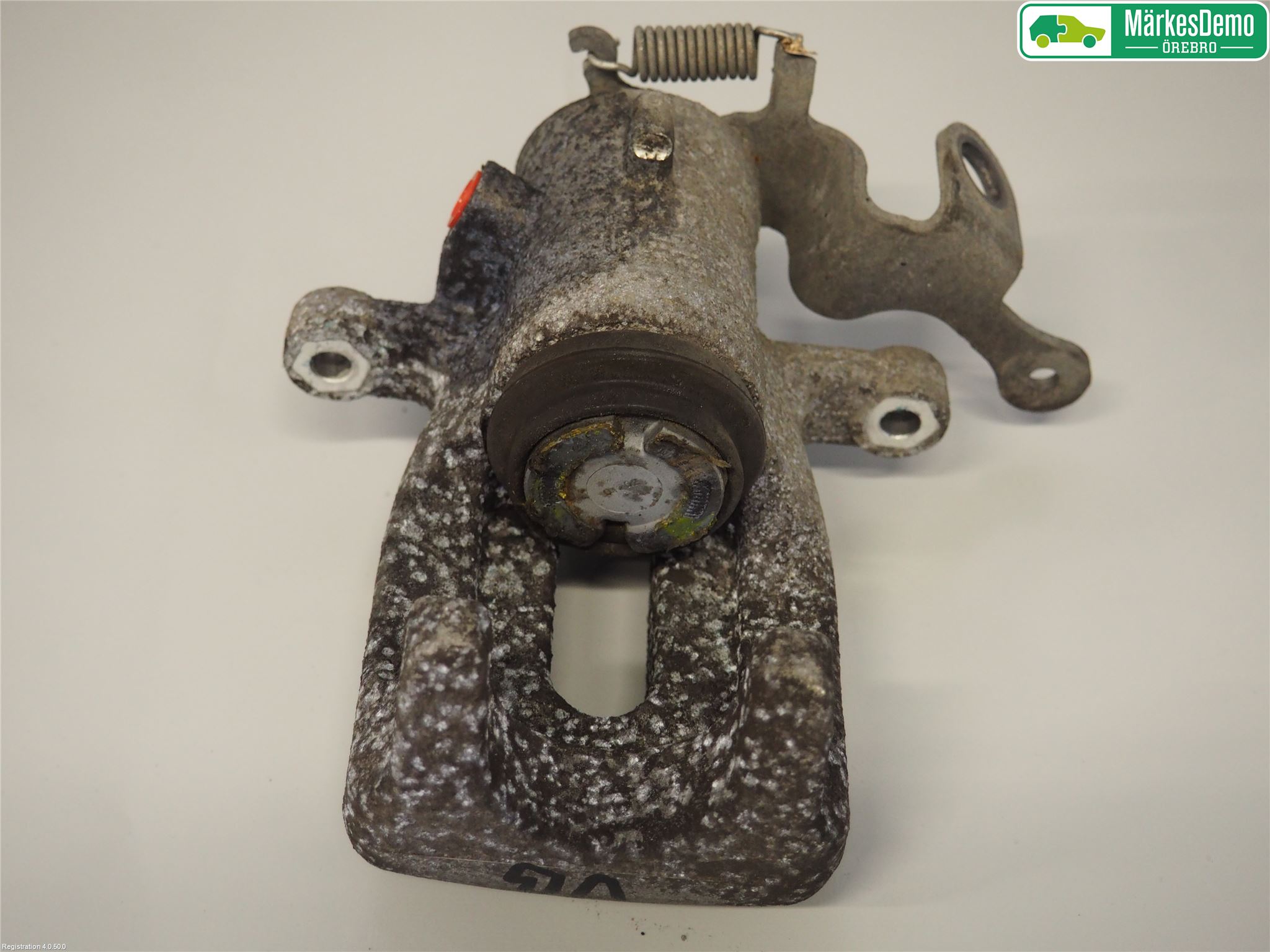 Peugeot PARTNER 16-18 Bromsok Bak Vänster
