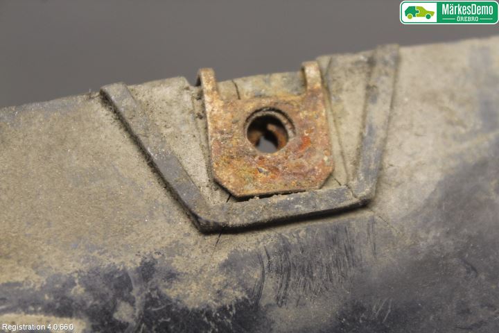 BMW X5 E70 07-13 Stötfångarfäste Bak Vä