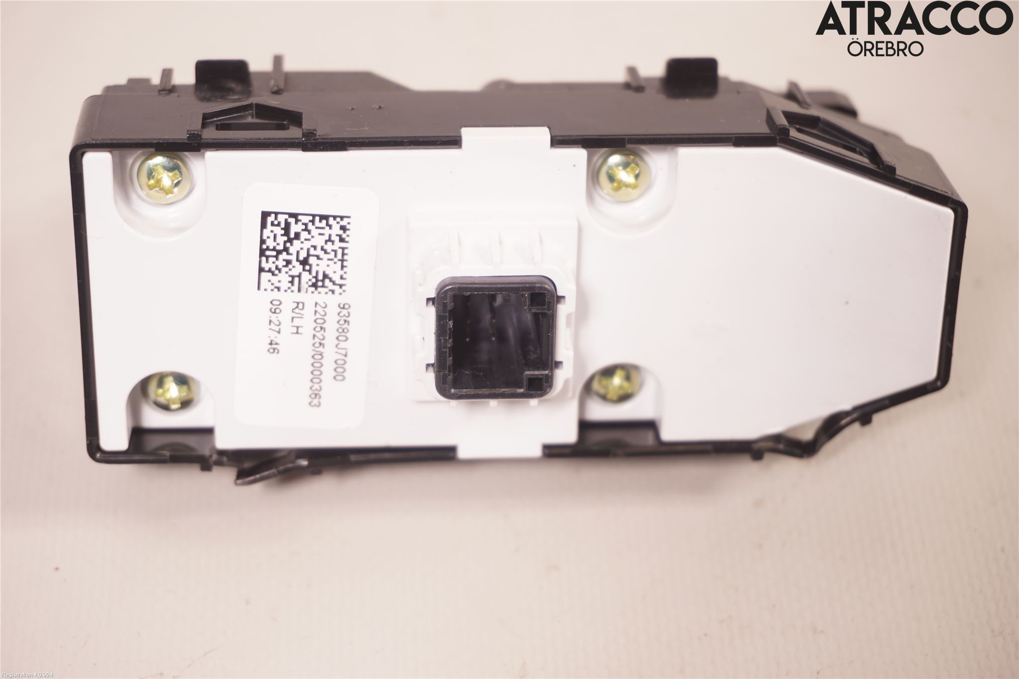 Kia XCEED 19- Strömställare Stolvärme