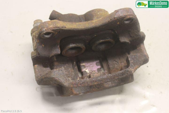 Nissan INTERSTAR 02-11 Bromsok Fram Vänster