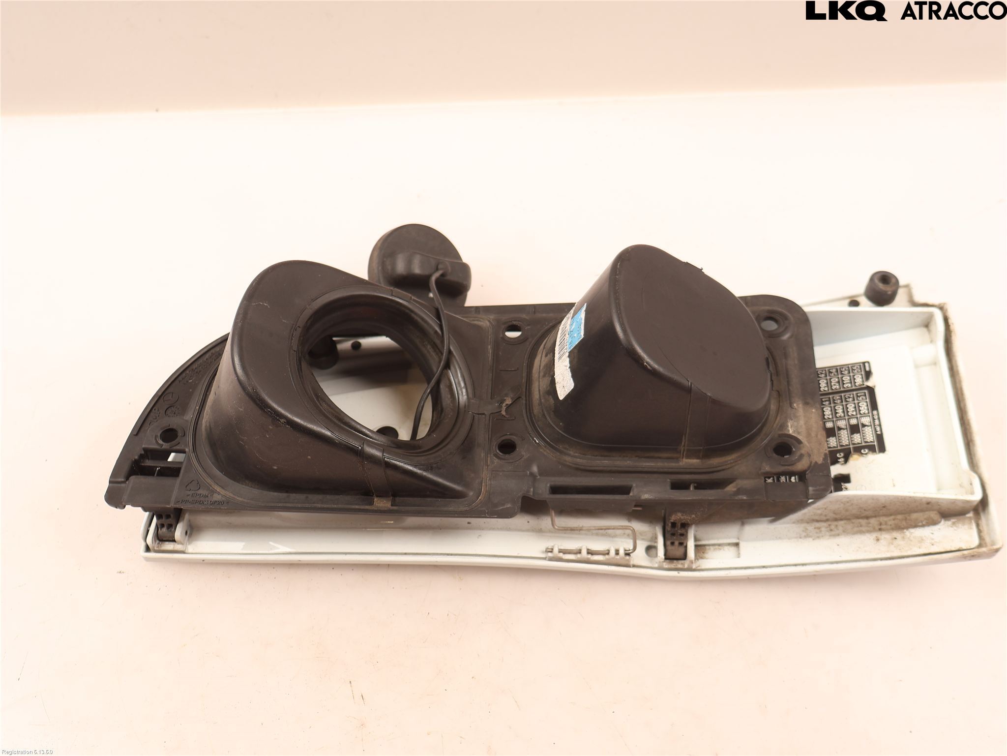 Mercedes-Benz MB VITO/V-KLASS (W640,W447,W448) 14- Tanklucka