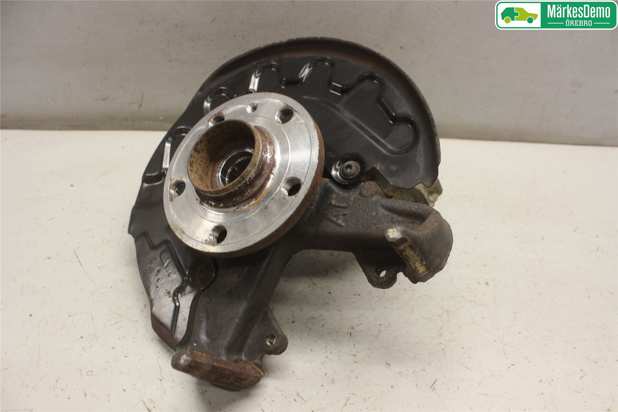 Skoda FABIA 15-21 Styrspindel Lagerhus Hö