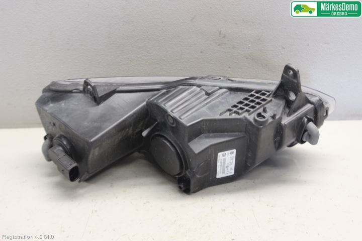 Volkswagen VW POLO 10-17 Dimljus-Varselljus Fram