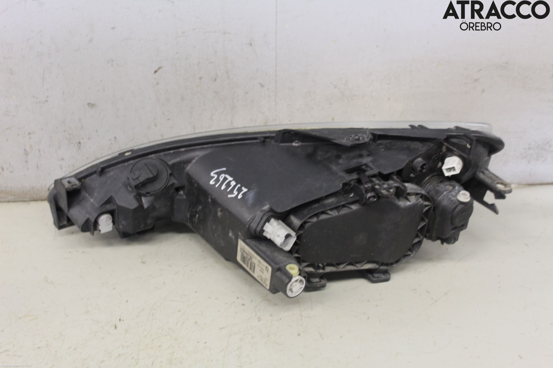 Peugeot 206 98-09 Strålkastare Höger