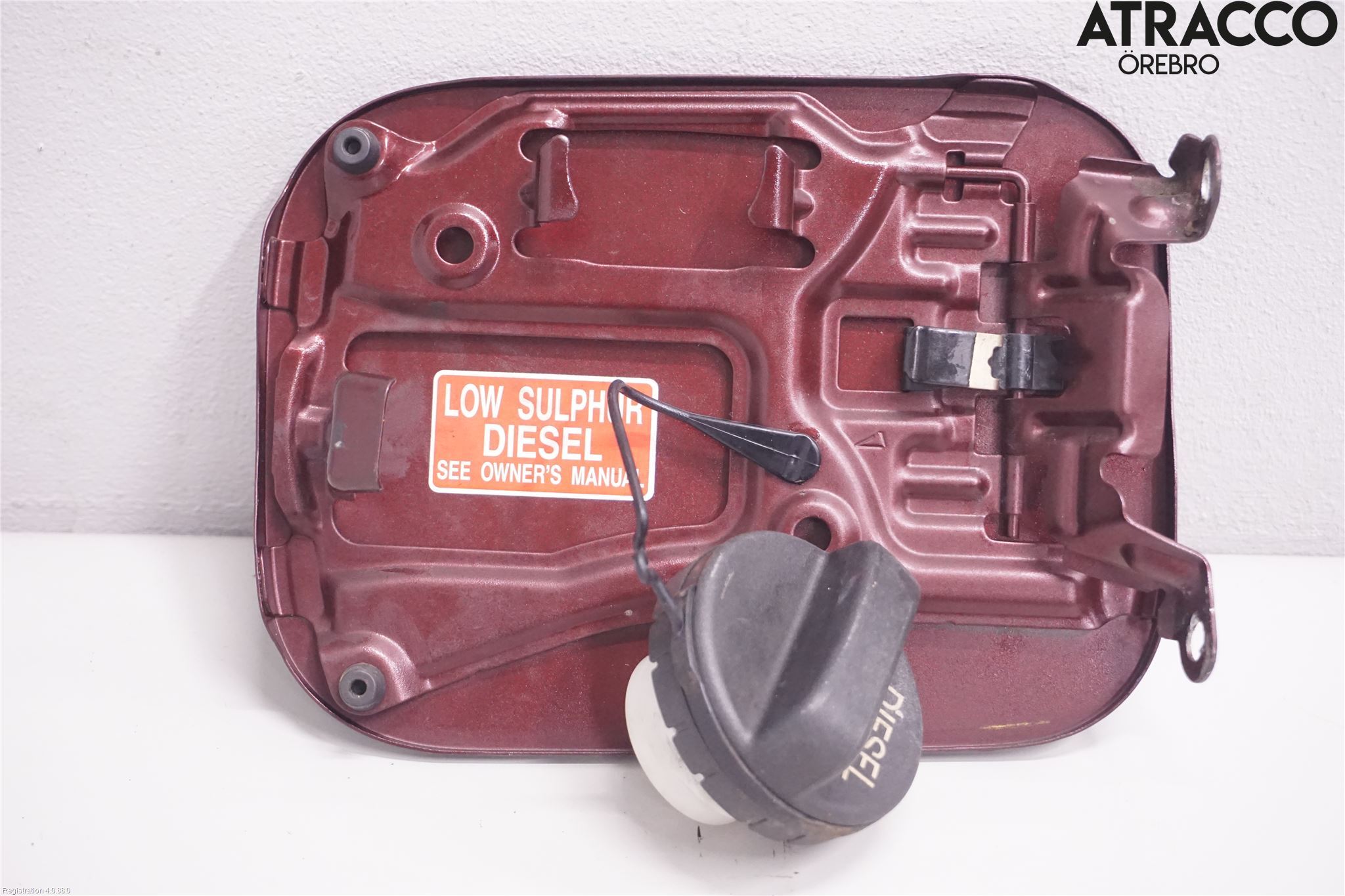 Toyota AVENSIS 09-15 Tanklucka