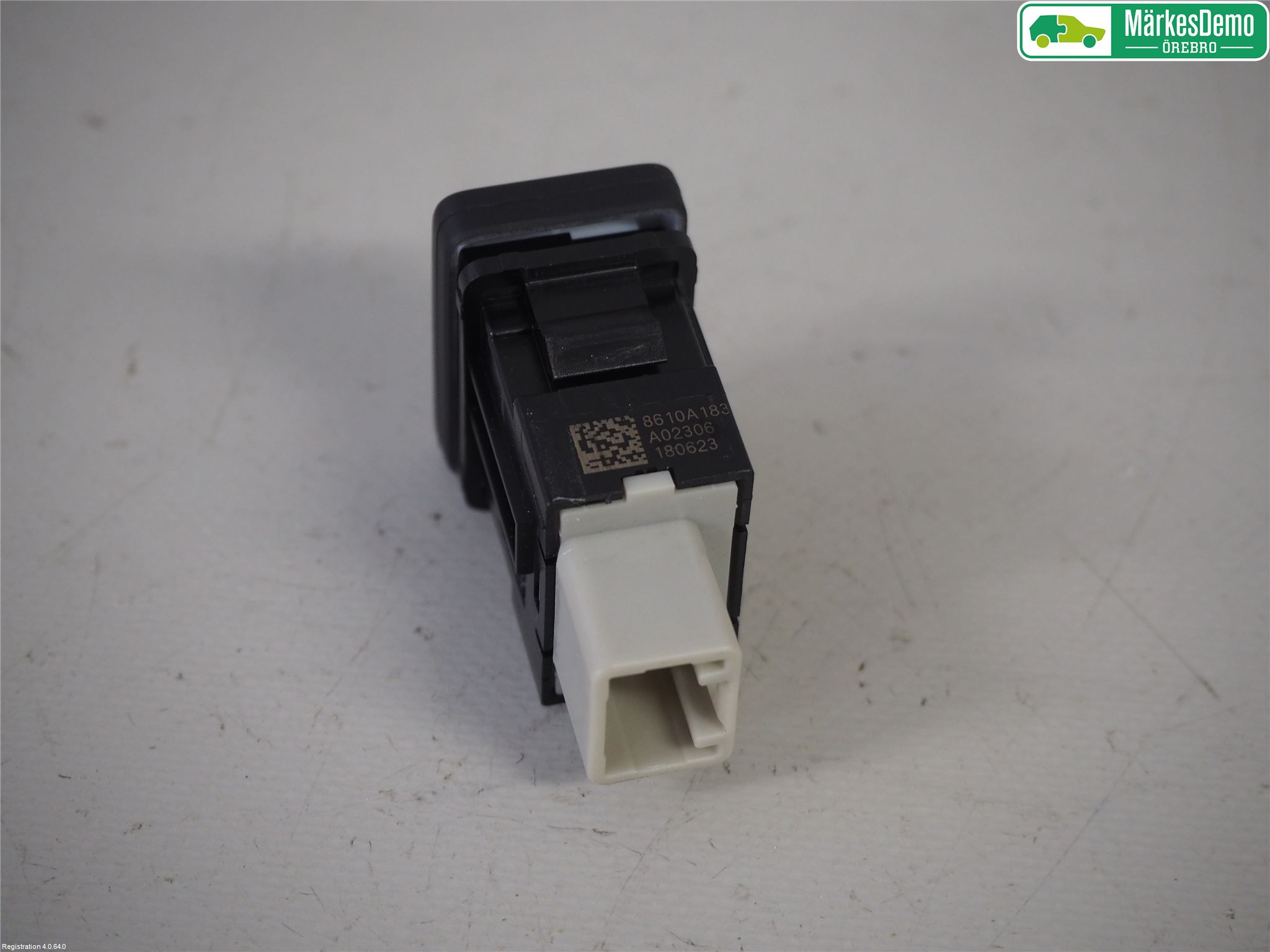 Mitsubishi OUTLANDER 13-21 Strömställare Övrigt